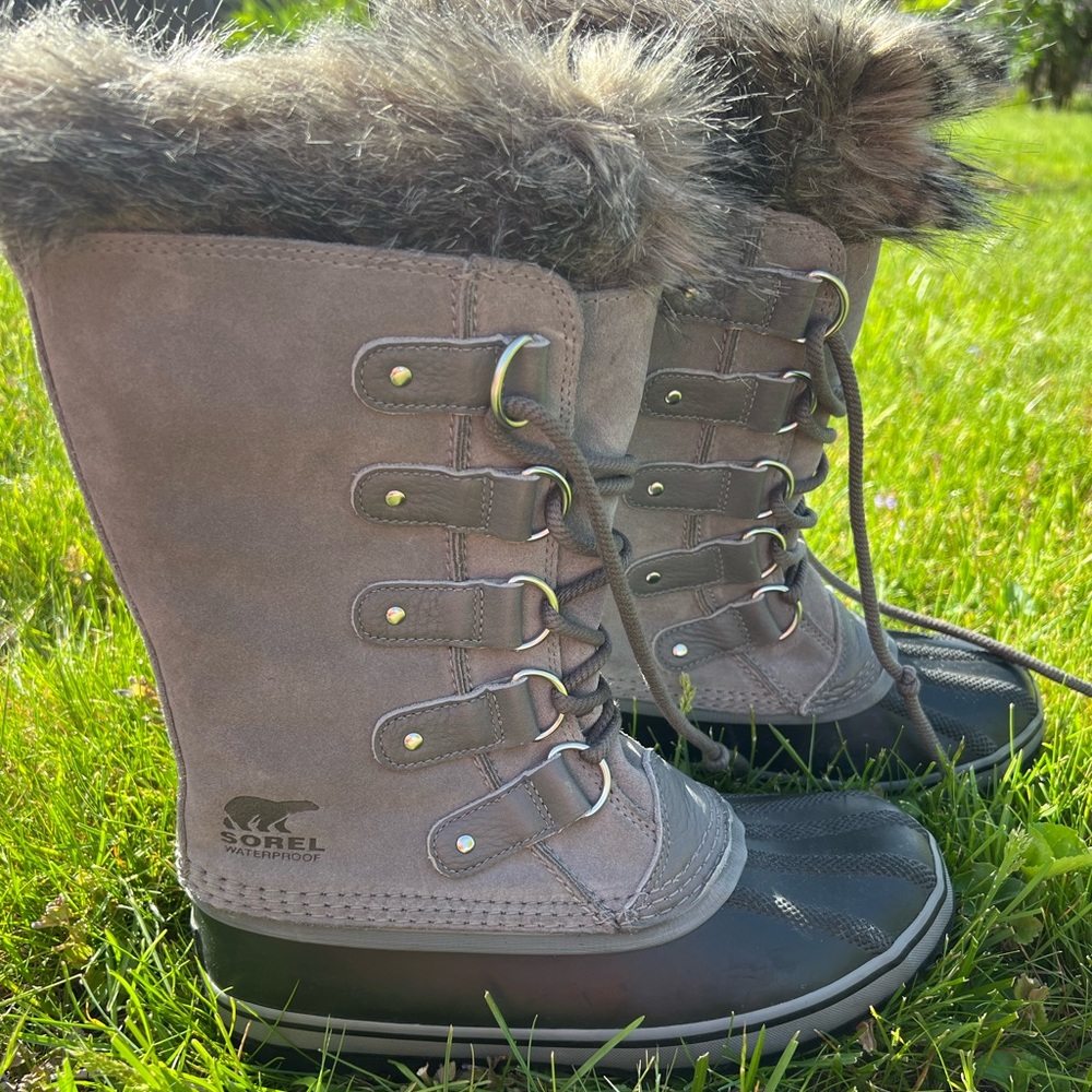 Sorel Boots